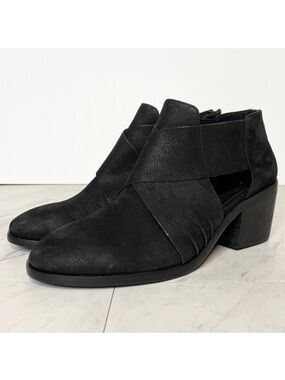 Eileen Fisher Criss Cross Black Bootie 8 1/2